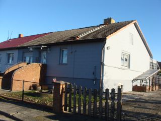 Doppelhaushälfte in ruhiger Lage